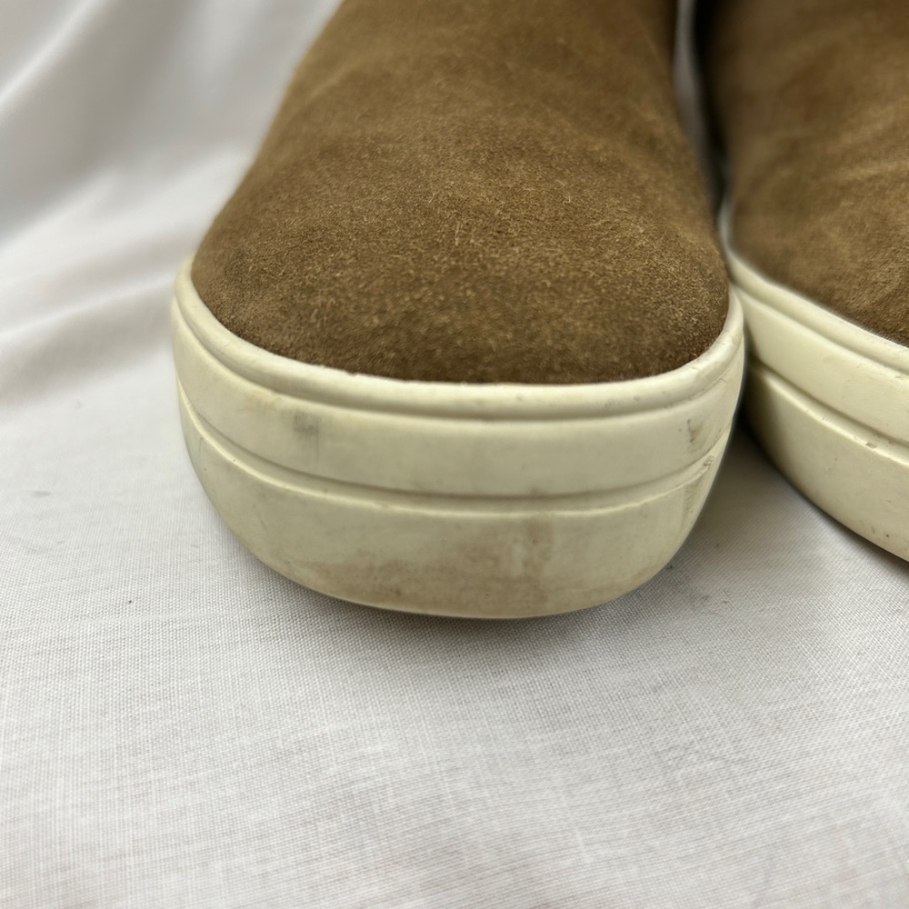 Burberry suede and fleece booties, EU 37.5 - Picture 9 of 12